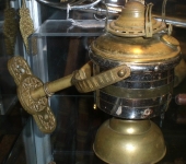 Gimballed Ship’s Lamp